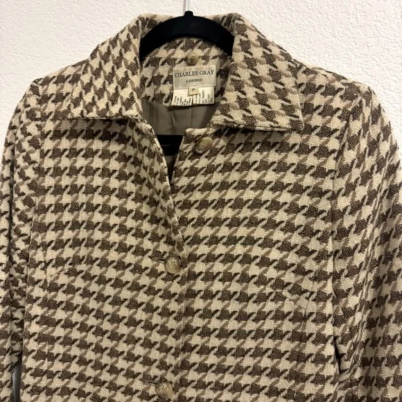 Charles Gray Classic Brown and Cream Coat with Houndstooth Pattern. Size… - Picture 3 of 17